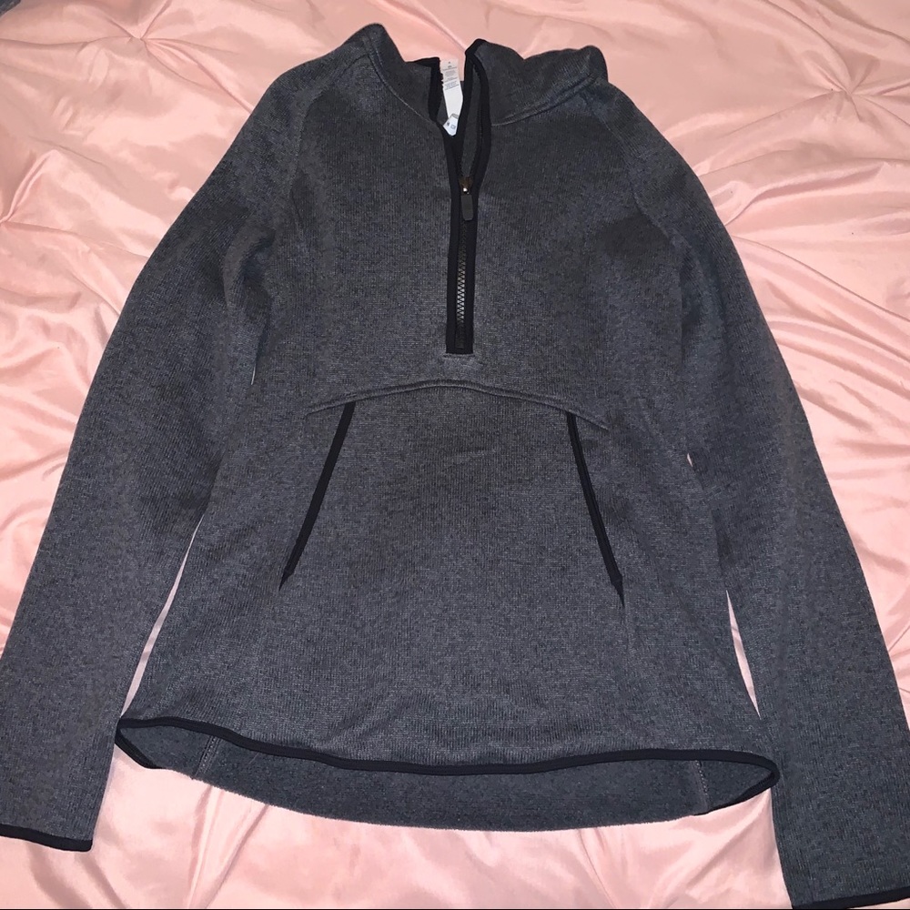 Lululemon half zip sweatshirt with hood